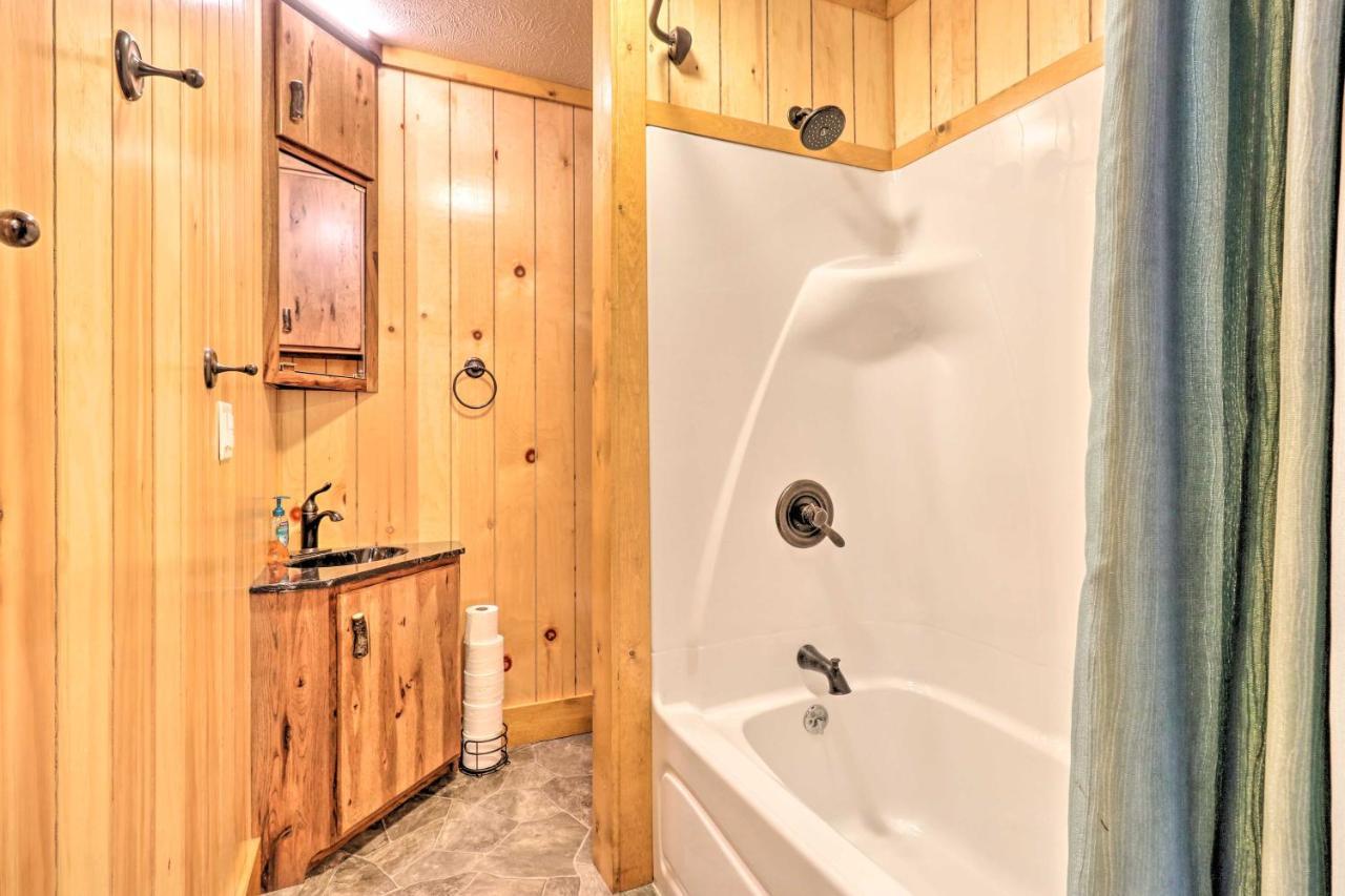 Cozy Haven Of Rest Home With Amish Country Views! 시프셰와나 외부 사진